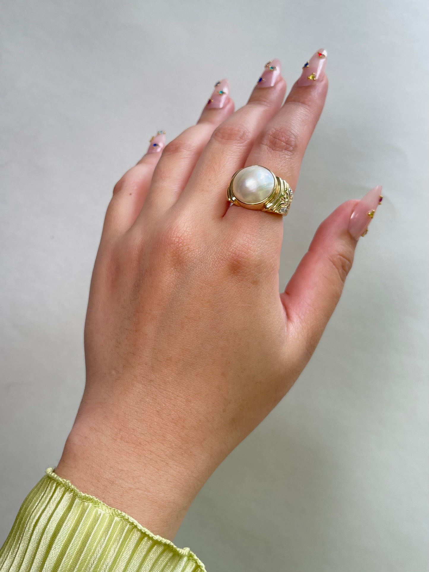 VINTAGE 14k Gold Ring with Pearl and Moissanite