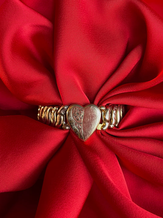 Vintage Sweetheart Bracelet, La Mode Brand with Gold Filled Expansion