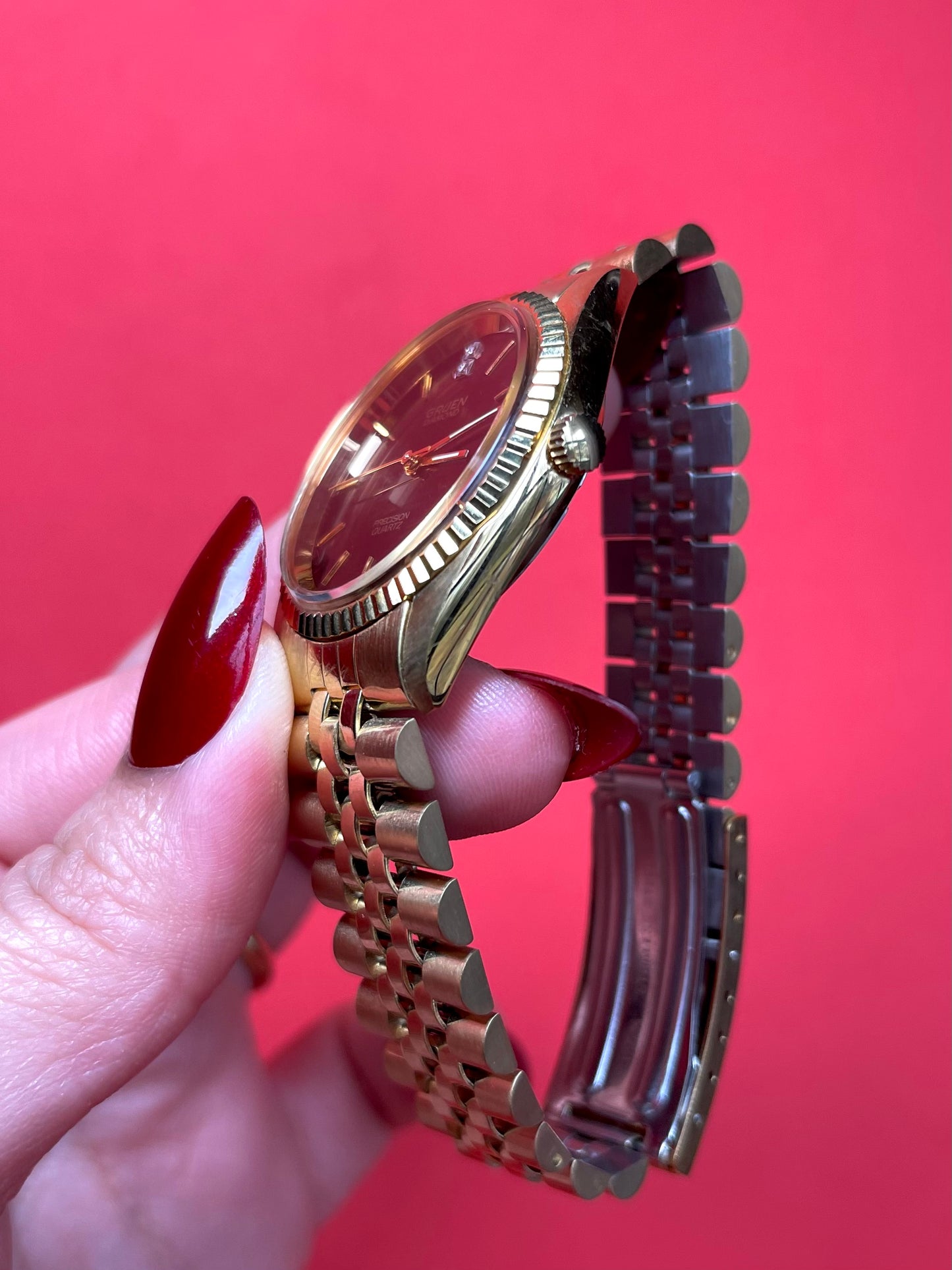 Vintage Gruen Quartz Presidential Diamond Men's Watch