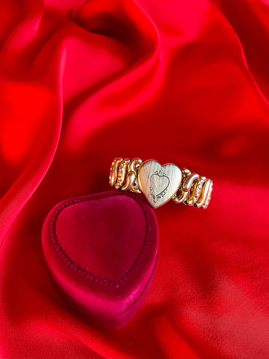 Vintage Sweetheart Bracelet, American Queen Pitman and Keeler Brand with Gold Filled Expansion.