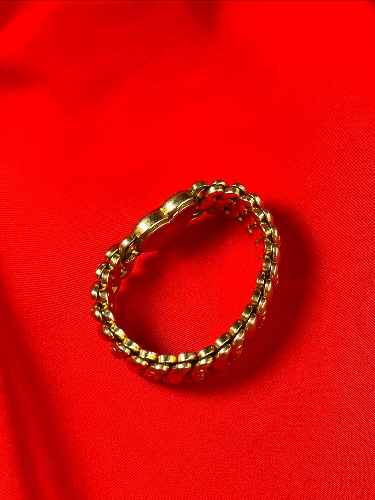 Vintage Sweetheart Bracelet, American Queen Pitman and Keeler Brand with Gold Filled Expansion.