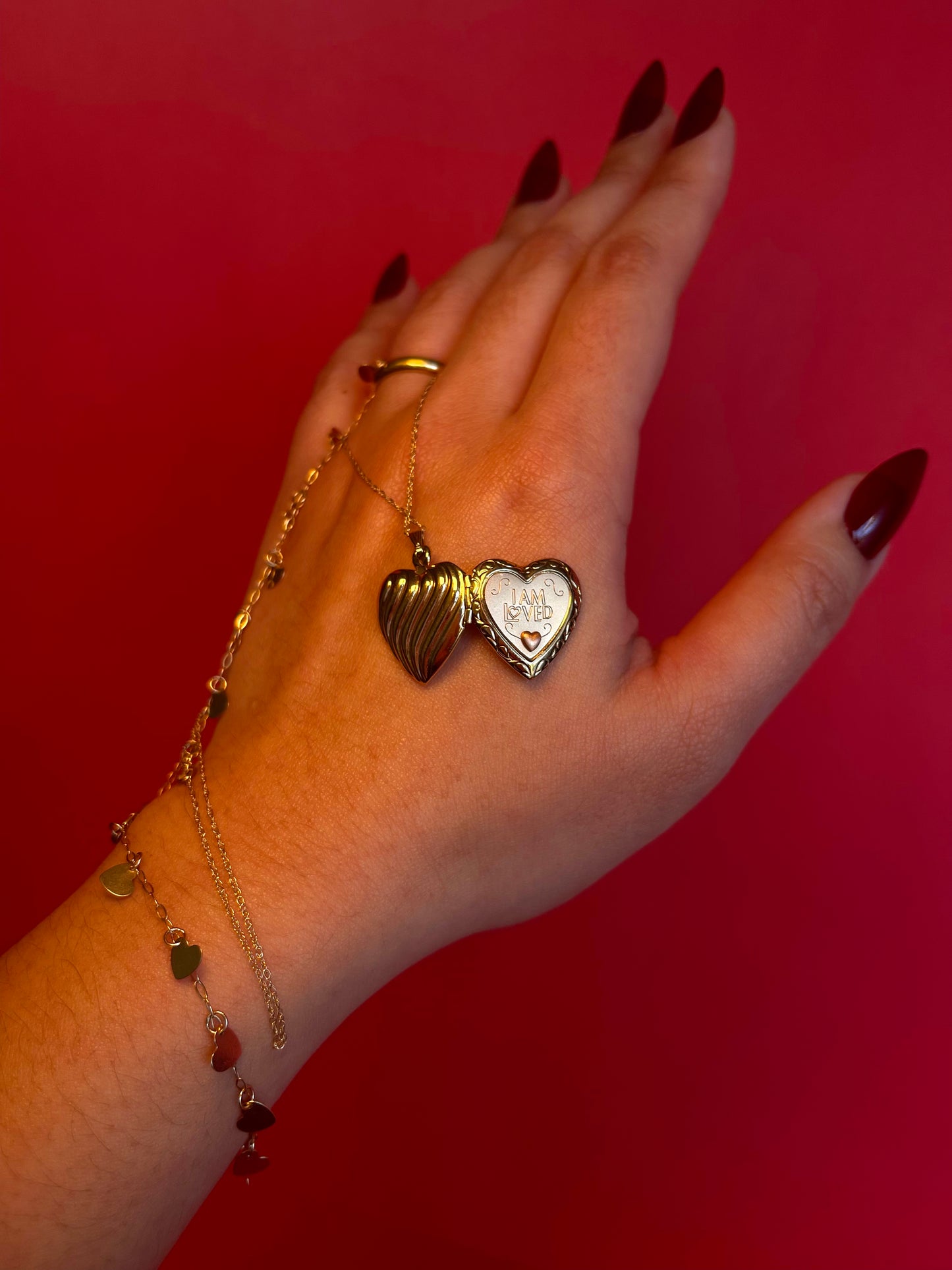 Vintage 10K Yellow Gold Heart Locket Necklace